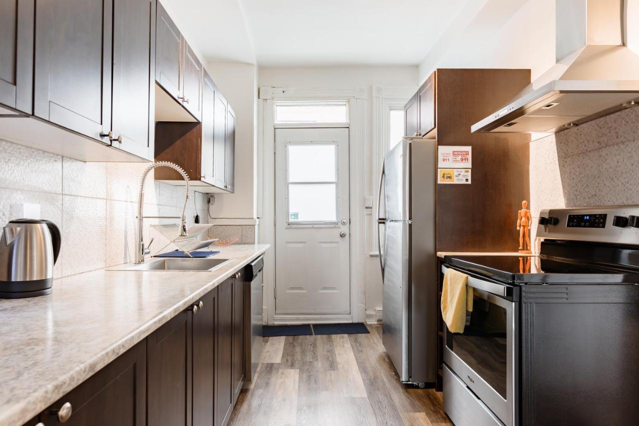 Apartments Near Montreal Olympic Park Экстерьер фото